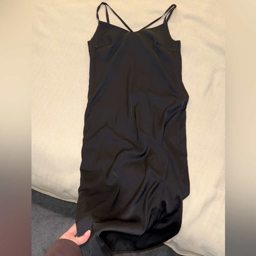 Elegant Black Midi Dress